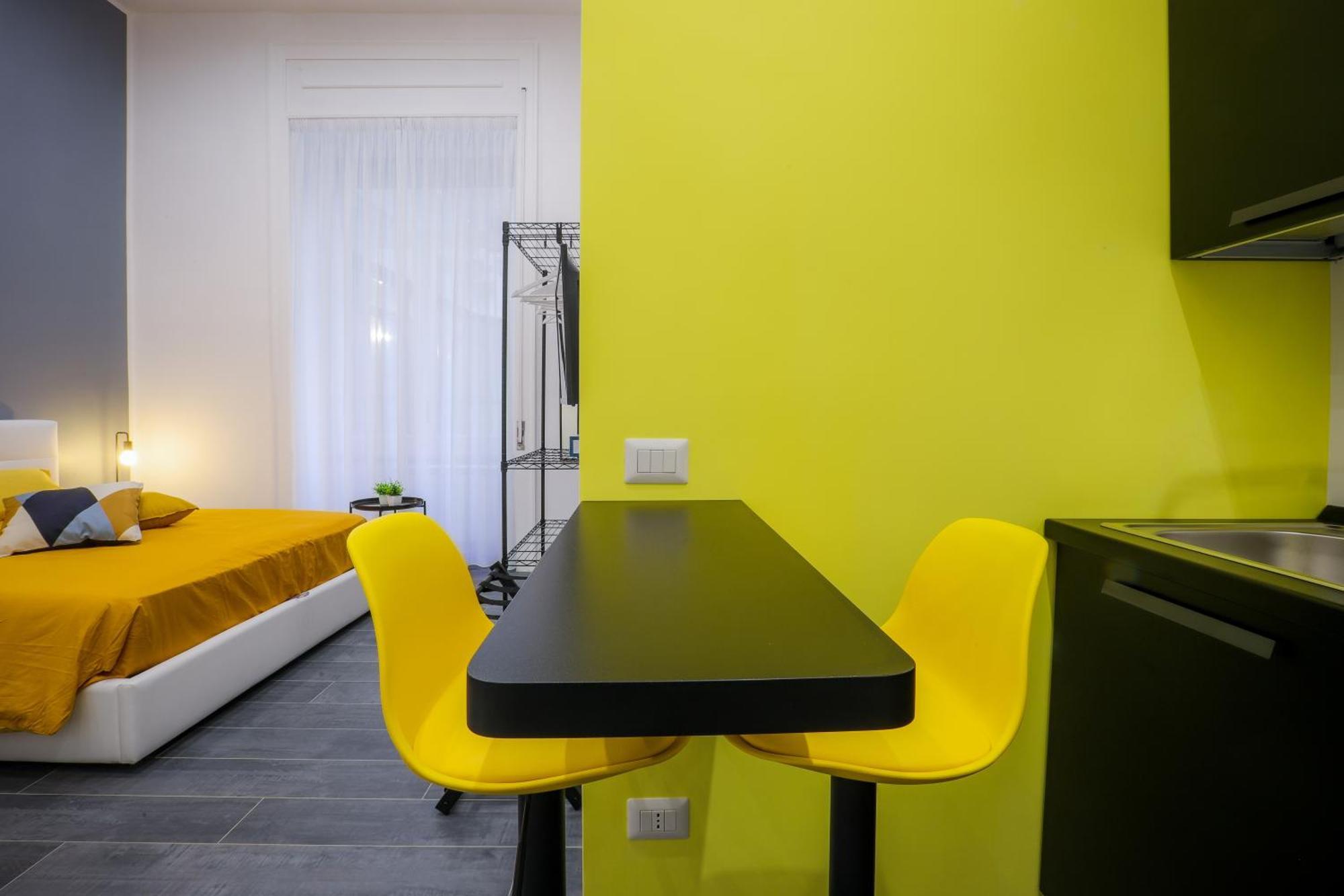 Napoli Games Apartments By Dimorra Esterno foto